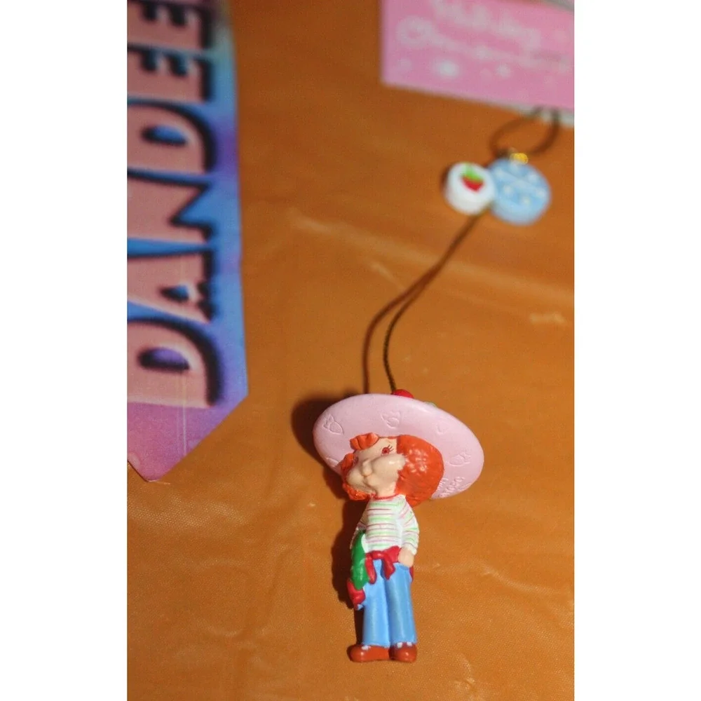 American Greetings Strawberry Shortcake Holiday Ornament 2004